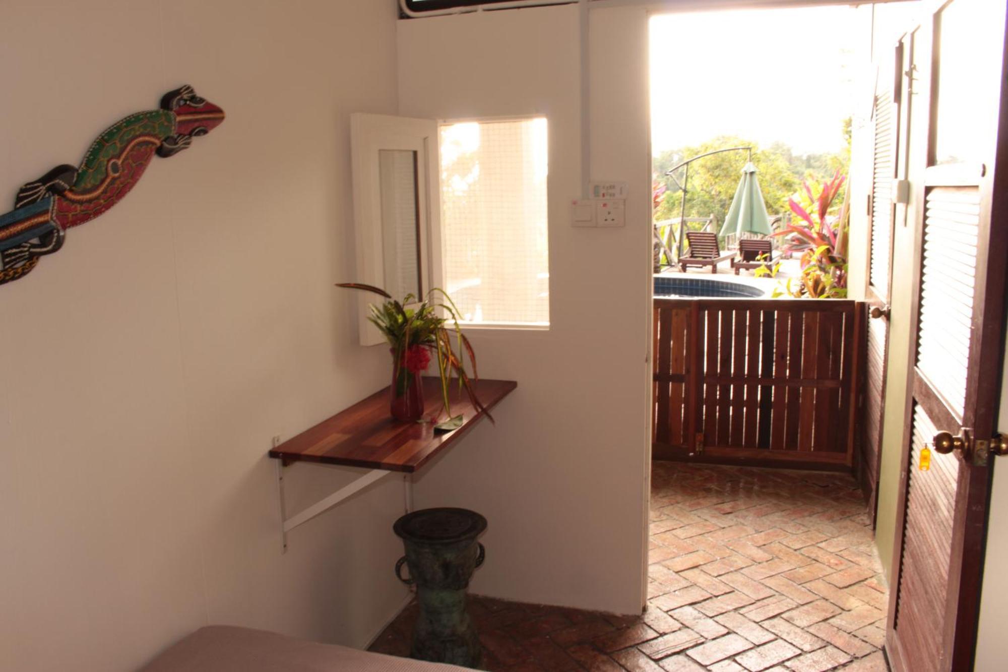 Nanga Damai Homestay サントウボン 部屋 写真
